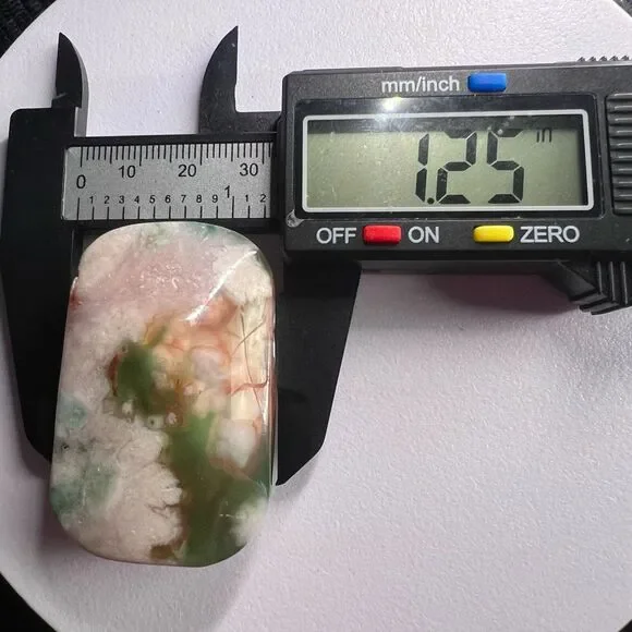 Green Flower Agate Crystal Palmstone (7) - Picture 8 of 11